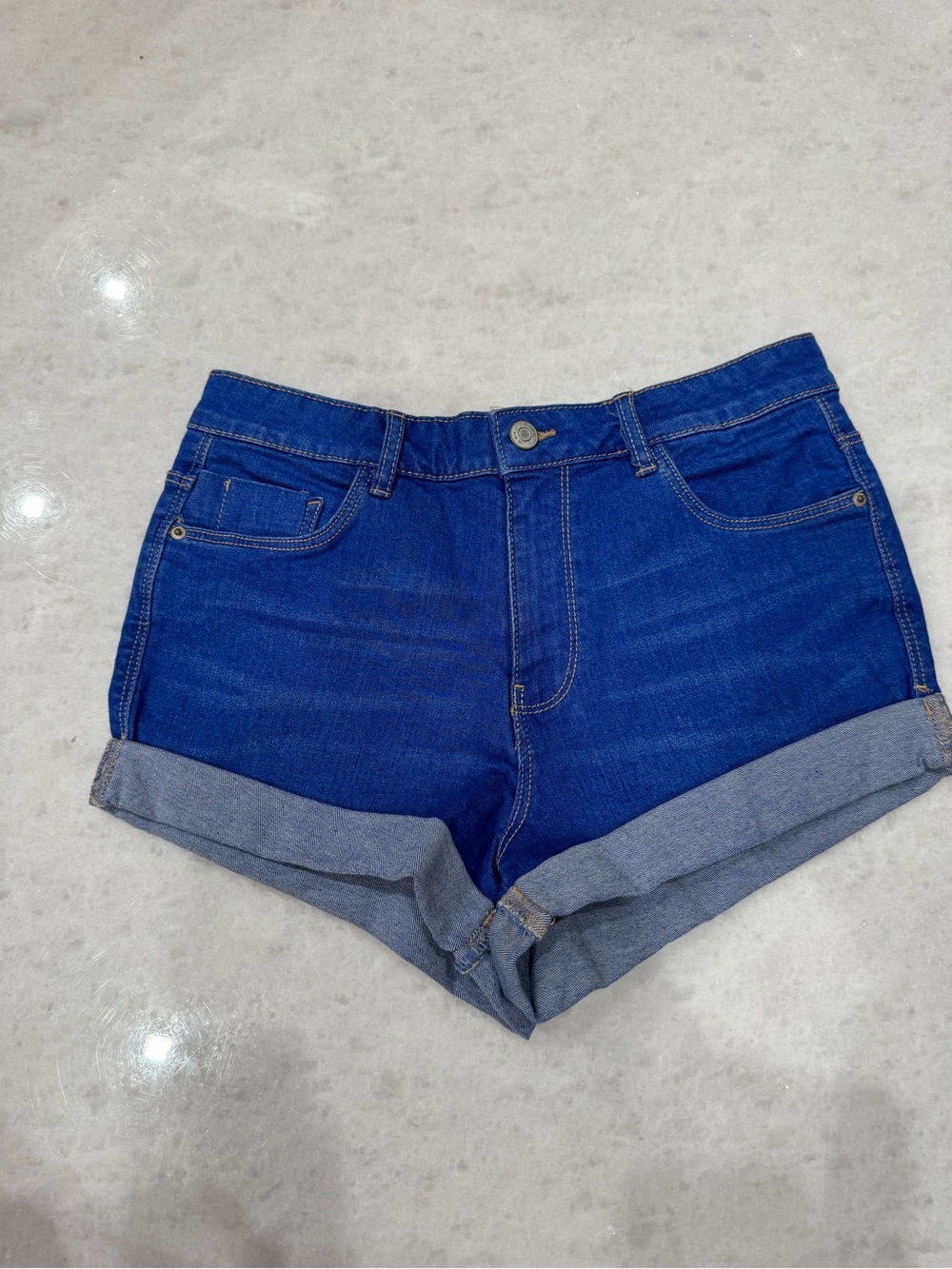 Zara Dark Blue Rolled-Hem Denim Shorts